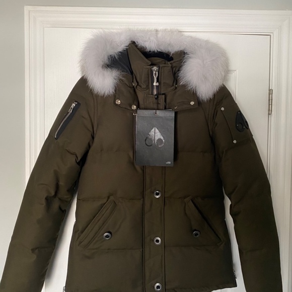 Moose Knuckles - Picture 6 of 11